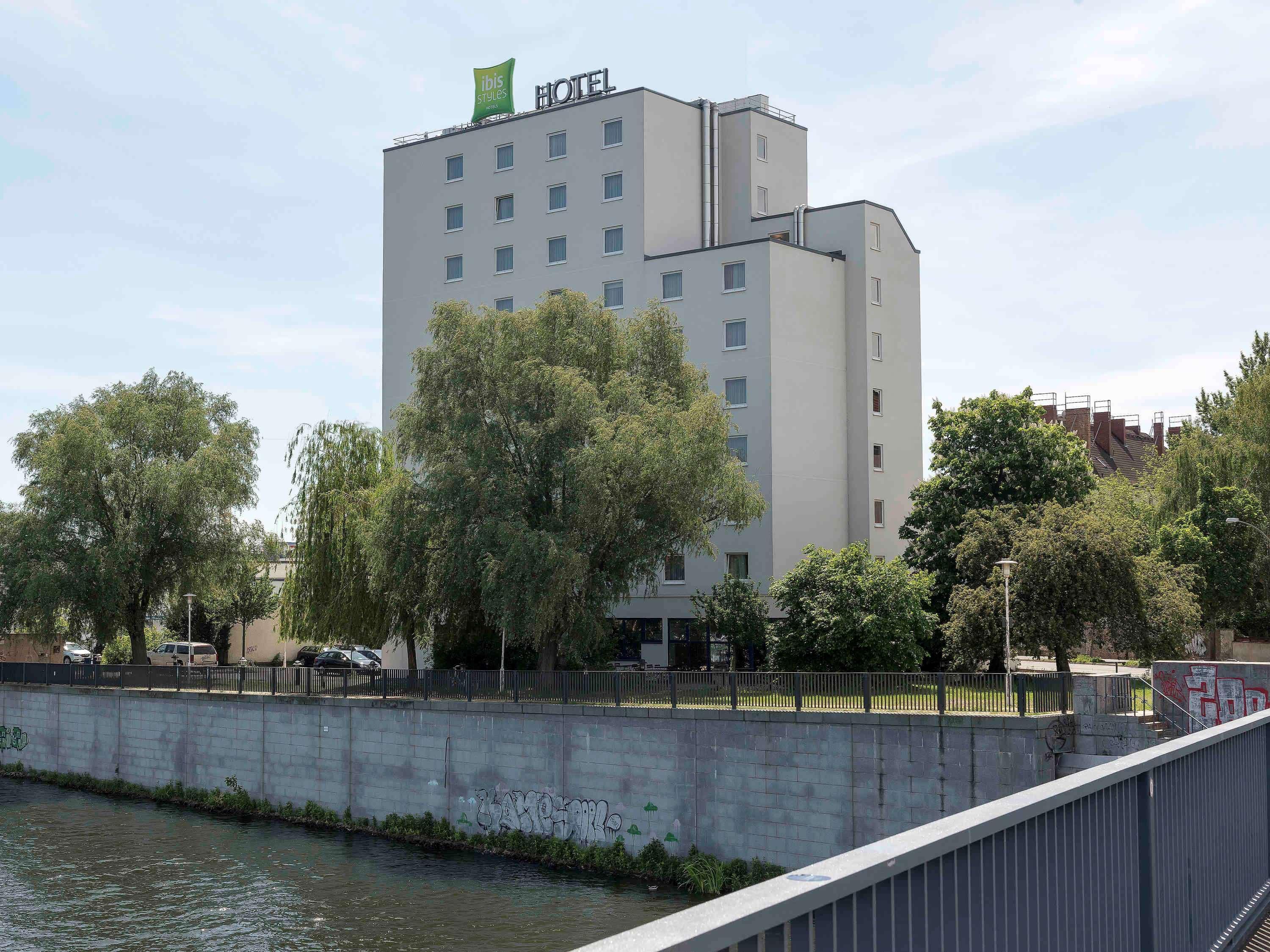 Ibis Styles Berlin Treptow Hotel Buitenkant foto