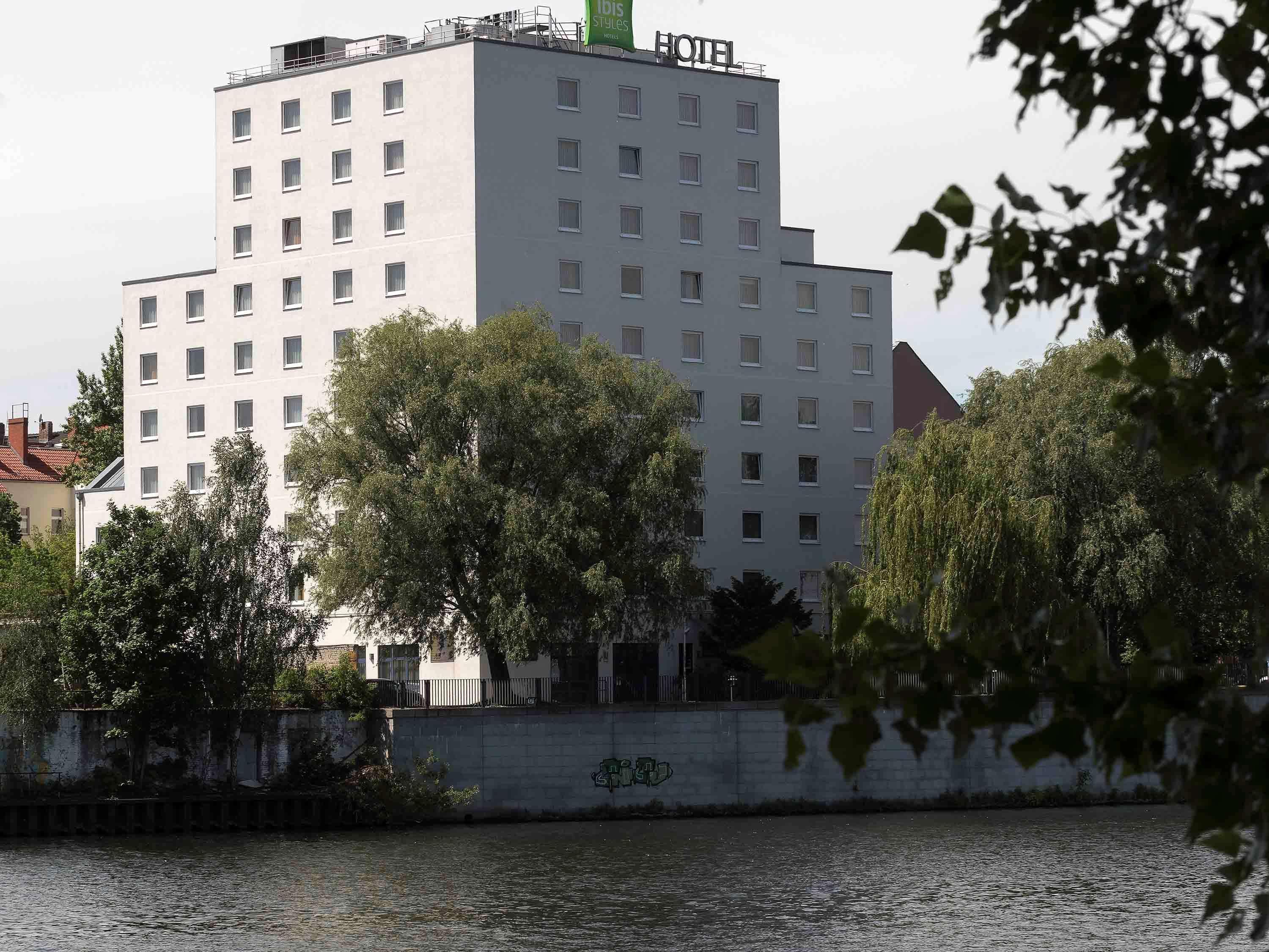 Ibis Styles Berlin Treptow Hotel Buitenkant foto