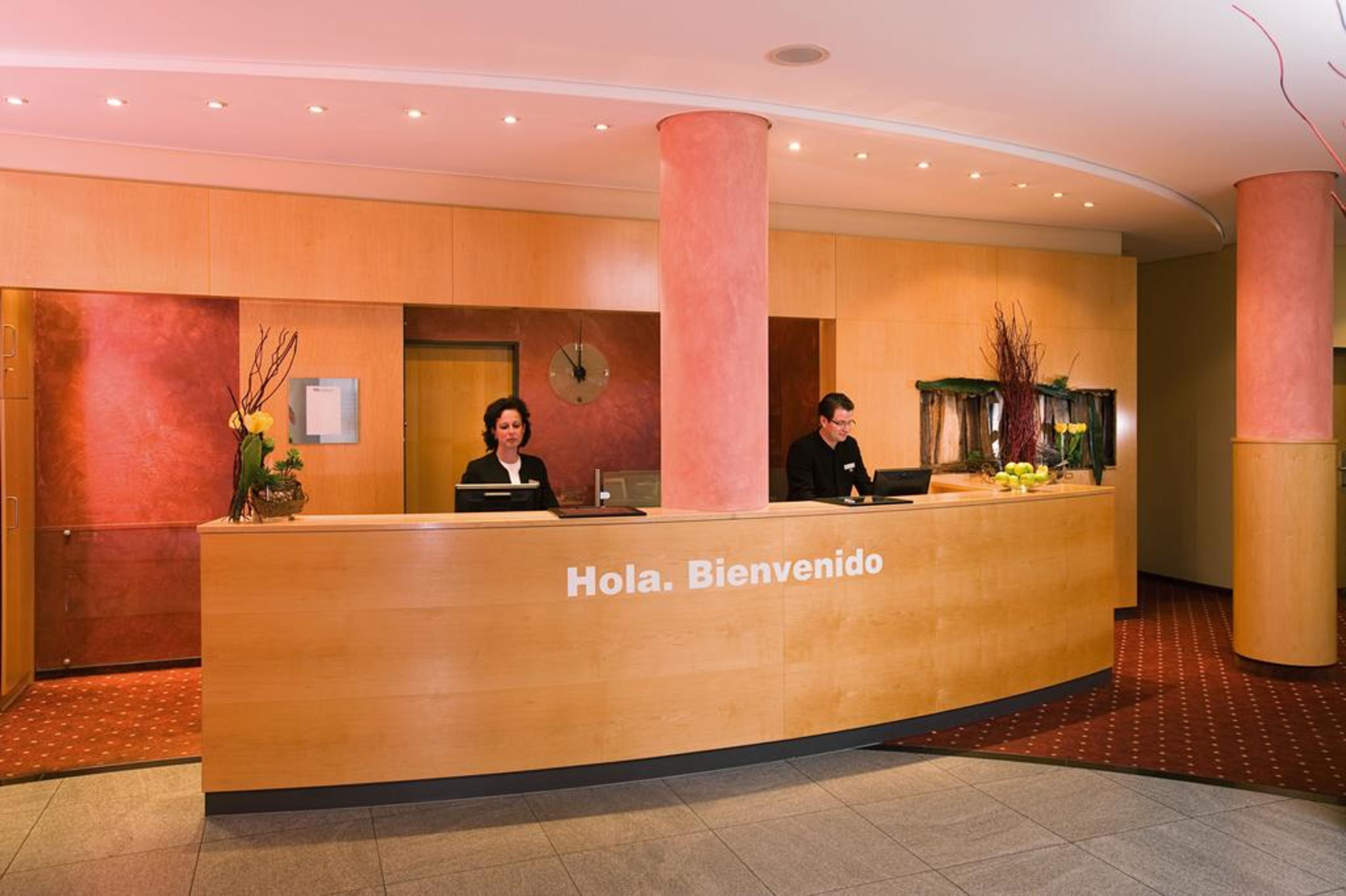 Ibis Styles Berlin Treptow Hotel Buitenkant foto